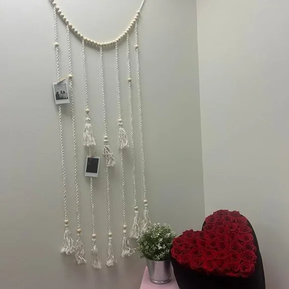 NEW  Macrame Hanging Photo Display Wall Decor with String Lights - Picture 4 of 8
